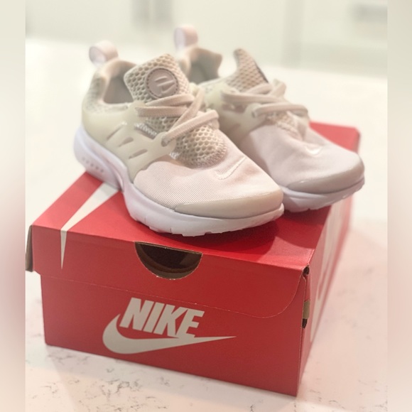 Toddler Nike Presto - Picture 1 of 3